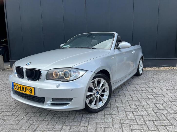 BMW 1-serie Cabrio 118i Aut/leer/Navi/NweKetting/Etc/ZrMooi!, Auto's, BMW, Bedrijf, Te koop, 1-Serie, ABS, Airbags, Airconditioning