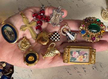 Mooie franse antieke sieraden beschikbaar voor biedingen