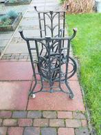 Gietijzer onderstel naaimachine., Ophalen, Zo goed als nieuw, Rond, Metaal