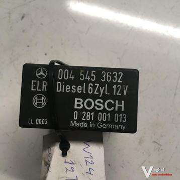 Mercedes W124  Relais 004 545 3632 beschikbaar voor biedingen