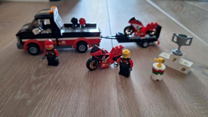 Lego City 60084 Racewagen Transport, Kinderen en Baby's, Speelgoed | Duplo en Lego, Gebruikt, Lego, Complete set, Ophalen of Verzenden