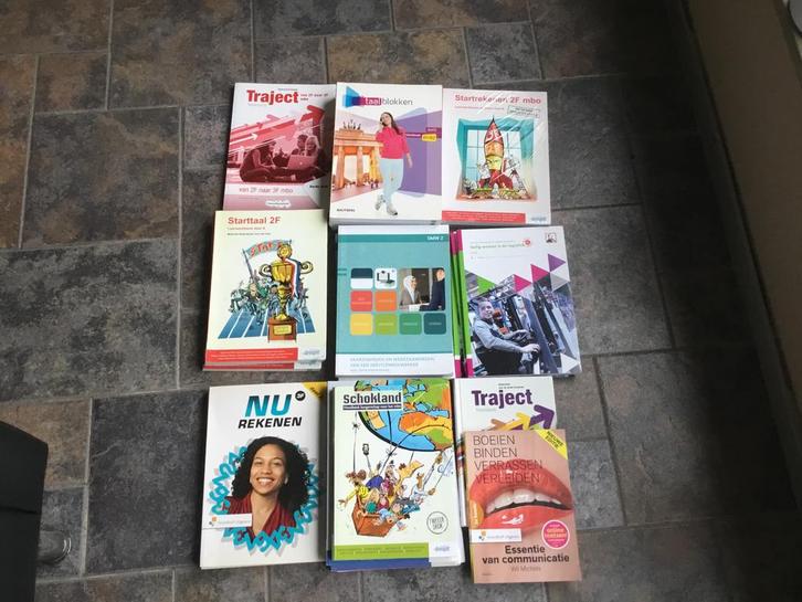Mbo2/3/4  25 boeken verschillende ( zie omschrijving), Boeken, Studieboeken en Cursussen, Zo goed als nieuw, MBO, Ophalen