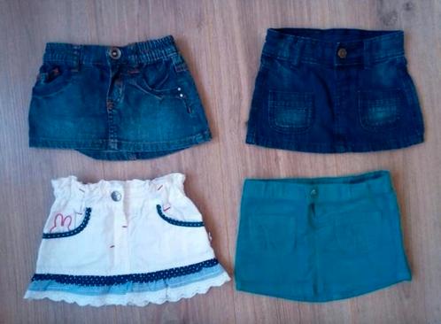 Zgan! Set van 4 rokjes van diverse merken! Maat 74, Kinderen en Baby's, Babykleding | Maat 74, Zo goed als nieuw, Meisje, Jurkje of Rokje