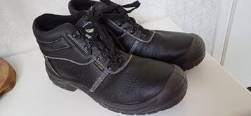 Nieuwe werkschoenen Safety Worker maat 46 beschikbaar voor biedingen