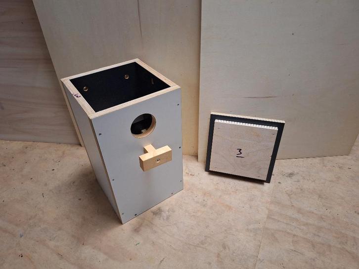 Broedblok papegaai, Dieren en Toebehoren, Vogels | Hokken en Kooien, Zo goed als nieuw, Broedkooi of Kweekkooi, Hout, Ophalen