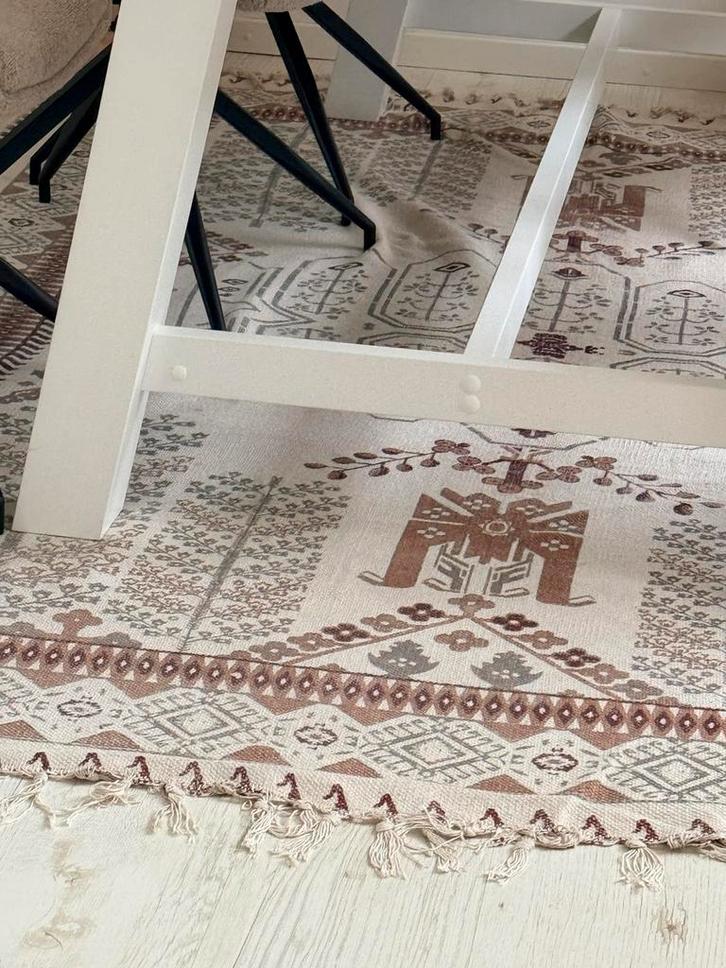 Vloerkleed met een vintage look van Sissy-Boy, Huis en Inrichting, Stoffering | Vloerbedekking, Gebruikt, Tapijt, Beige, Overige kleuren