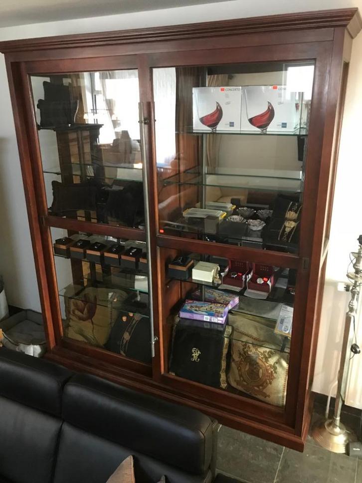 VITRINEKAST Mahonie KAST VITRINE Eichholtz Schuifdeurkast, Huis en Inrichting, Kasten | Vitrinekasten, Zo goed als nieuw, 200 cm of meer