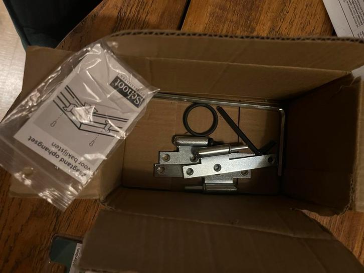 Verschillend hang en sluitwerk, Doe-het-zelf en Verbouw, Hang- en Sluitwerk, Nieuw, Slot, Ophalen of Verzenden