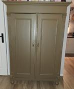 Mooie Meidenkast met Deuren, Ophalen, 100 tot 150 cm, Klassiek, 150 tot 200 cm