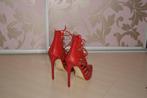 rode pumps met veterbandjes en rits achter, mt 41, justfab, Kleding | Dames, Schoenen, Pumps, Verzenden, Nieuw, Rood