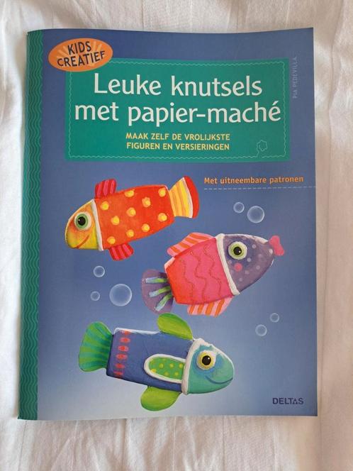 Pia Pedvilla - Leuke knutsels met papier-mache, Boeken, Kinderboeken | Jeugd | 13 jaar en ouder, Zo goed als nieuw, Ophalen of Verzenden