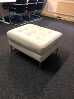 kek Wit leren IKEA poef/voetbank, Huis en Inrichting, Ophalen, Gebruikt, Leer, 75 tot 100 cm