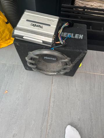 Subwoofer.  Versterker en kenwood radio beschikbaar voor biedingen