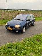 Renault Clio 1.4 RN automaat 2000 Blauw trekhaak 5 deurs, Auto's, 74 pk, 4 cilinders, Blauw, 530 kg