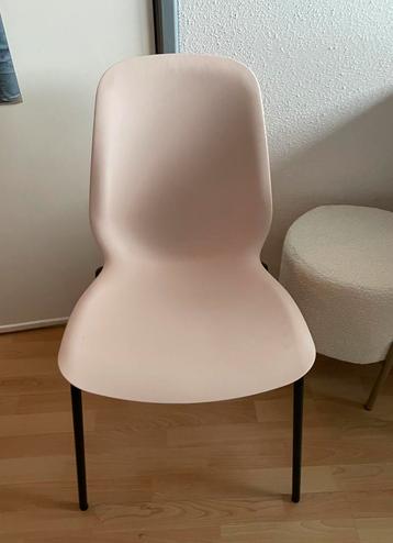 Roze stoel Ikea