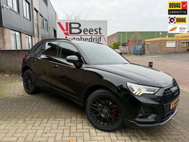 Audi Q3 35 TFSI S Line Pro Black Optic 150PK Matrix LED, Auto's, Audi, Bedrijf, Te koop, Q3, ABS, Achteruitrijcamera, Airbags