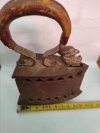👉 Klein antiek strijkijzer 10,5 cm, Antiek en Kunst, Ophalen of Verzenden