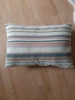 Gestreept sierkussen - Woonkamer decoratie, Ophalen of Verzenden, Zo goed als nieuw, Overige kleuren, Rechthoekig