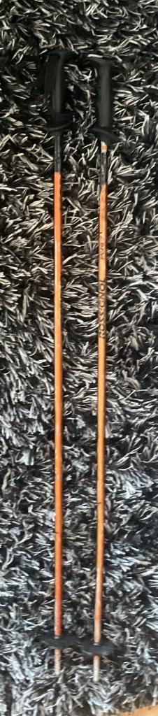 2 paar skistokken, Sport en Fitness, Skiën en Langlaufen, Gebruikt, Stokken, Skiën, Rossignol, 100 tot 140 cm, Ophalen of Verzenden