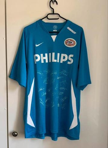 PSV gesigneerd uitshirt door de selectie 2007/2008 beschikbaar voor biedingen