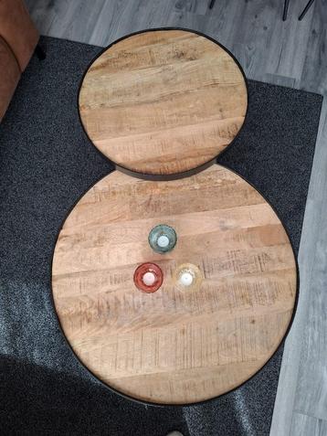 Industriele Mango salontafel beschikbaar voor biedingen