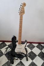 Fender stratocaster, Muziek en Instrumenten, Snaarinstrumenten | Gitaren | Bas, Gebruikt, Ophalen, Elektrisch