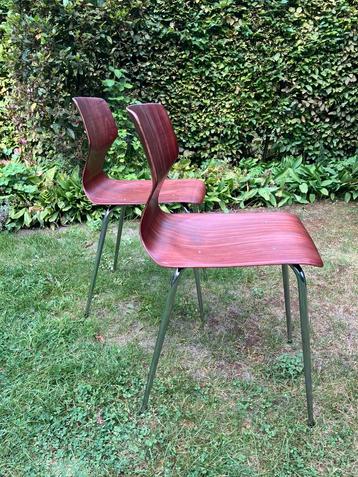 Vintage Pagholz stoel (2 stuks beschikbaar) beschikbaar voor biedingen