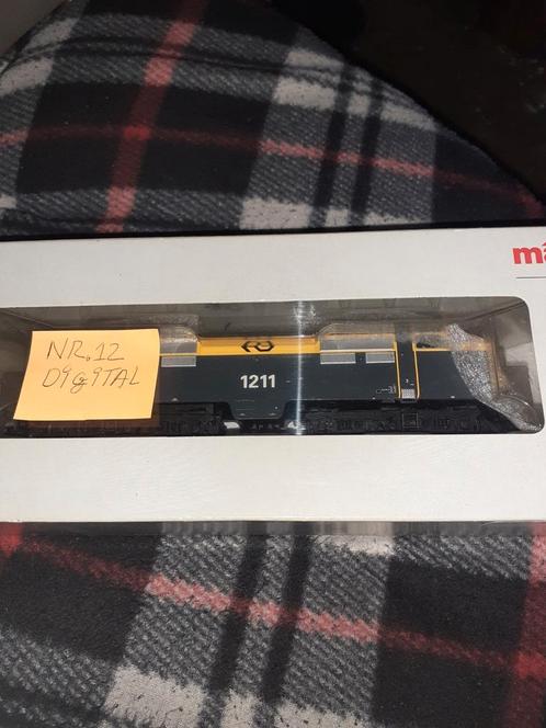 TE KOOP  NS 1200 SERIE DIGITAAL/MFX/ GELUID, Hobby en Vrije tijd, Modeltreinen | H0, Zo goed als nieuw, Locomotief, Wisselstroom