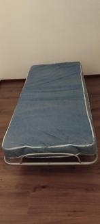 Opvouwbare bed, Huis en Inrichting, Slaapkamer | Bedden, Ophalen, Gebruikt, 190 cm of minder, Metaal