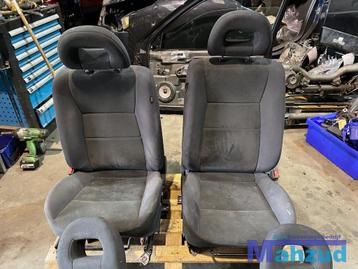 2005 MITSUBISHI LANCER 7 STATION INTERIEUR ZWART STOF beschikbaar voor biedingen