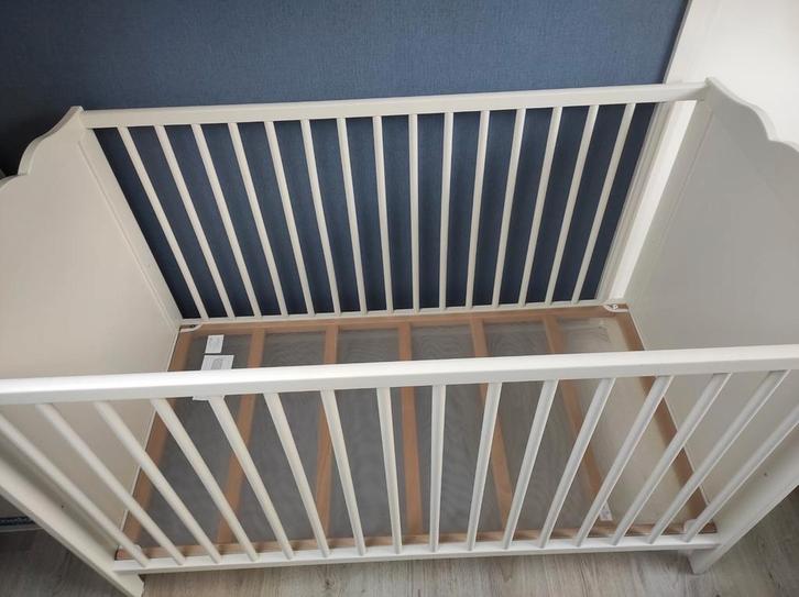 Nieuw ledikantje , ikea, smagora. Eventueel met matras, Kinderen en Baby's, Babywiegjes en Ledikanten, Nieuw, Ledikant, Ophalen