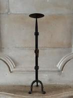 Smeedijzeren kandelaar carlotte antiek en brocante, Antiek en Kunst, Antiek | Kandelaars, Ophalen of Verzenden, Overige materialen