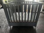 babybox  met lade op wieltjes  + matras + speelkleed, Ophalen, Gebruikt, Lade