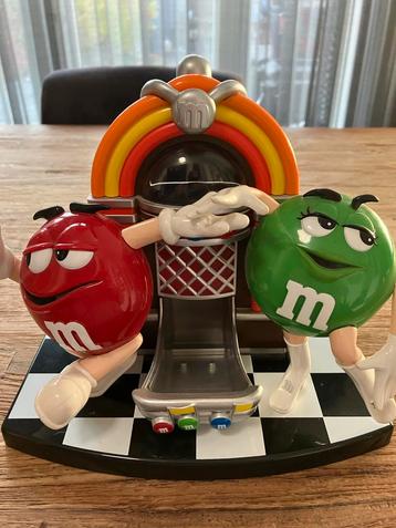 M&M's Dispenser - Jukebox beschikbaar voor biedingen