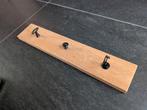 Eiken houten wandkapstok met 3 zwarte haken, Wandkapstok, Gebruikt, Ophalen of Verzenden, Minder dan 100 cm