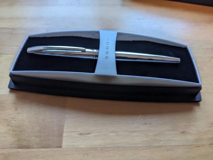 Cross vulpen – Chrome, model 886-2MS in originele verpakking, Verzamelen, Pennenverzamelingen, Zo goed als nieuw, Vulpen, Cross