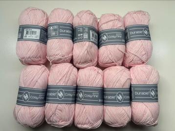 Durable Cosy Fine 10 bollen nr 203 light pink beschikbaar voor biedingen