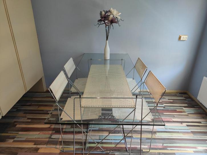 tafel stoelen Nuova X-line 1977 Niels Jorgen Haugesen design, Huis en Inrichting, Tafels | Eettafels, Gebruikt, 50 tot 100 cm