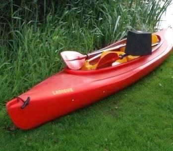 Tweepersoons kano - Perfect voor avonturen op het water!, Watersport en Boten, Kano's, Gebruikt, Kajak, Twee personen, Met peddels