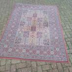 IKEA VALBY RUTA vloerkleed 170230 cm oosters rood, Huis en Inrichting, Ophalen, Gebruikt, 150 tot 200 cm, 200 cm of meer