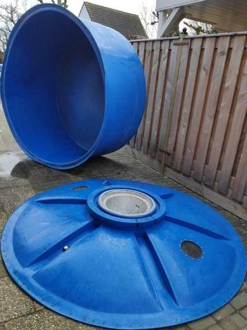 vijver Ronde vijver bak hottub - ijsbad + deksel 5000 liter beschikbaar voor biedingen