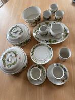 Servies Marjolein Bastin - Libelle, Ophalen of Verzenden, Zo goed als nieuw, Overige stijlen, Aardewerk