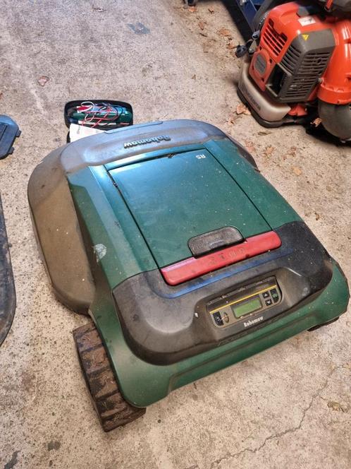 Robomow RS 625 Grote Robotmaaier, Tuin en Terras, Grasmaaiers, Gebruikt, Accu-grasmaaier, Cirkelmaaier, Ophalen