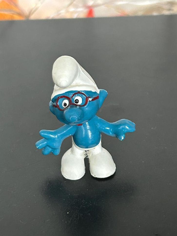 Schleich 20006 Brilsmurf 1989, 8x te koop, Verzamelen, Smurfen, Gebruikt, Poppetje, Figuurtje of Knuffel, Brilsmurf, Ophalen of Verzenden