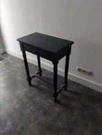Leuke sidetable, Huis en Inrichting, Kasten | Schoenenrekken, Ophalen, Zo goed als nieuw