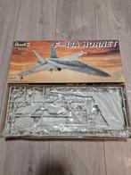 Revell 4795 -   F - 18A Hornet, Hobby en Vrije tijd, Modelbouw | Vliegtuigen en Helikopters, Nieuw, Revell, Ophalen of Verzenden