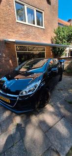 PEUGEOT 208, Auto's, Peugeot, Voorwielaandrijving, Zwart, Zwart, Handgeschakeld