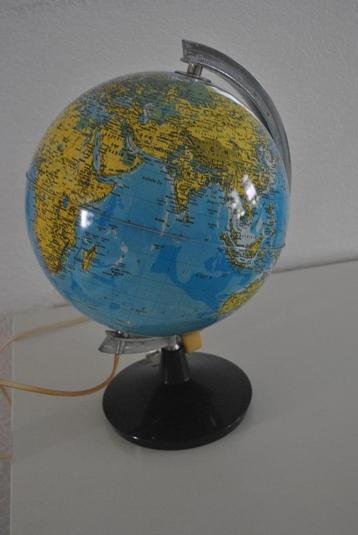 Wereldbol, vintage, jaren 80, diameter 25 cm beschikbaar voor biedingen