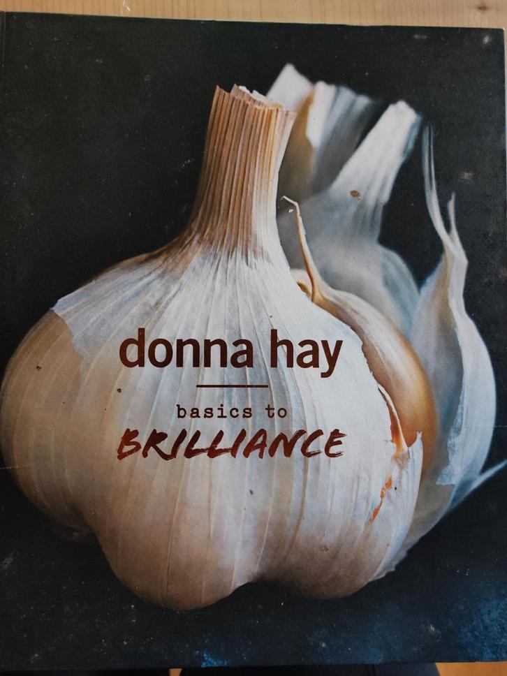 Donna Hay - Basics to Brilliance Kookboek, Boeken, Kookboeken, Ophalen of Verzenden