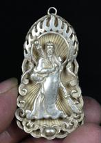 Oude Chinese Miao zilver amulet hanger, Antiek en Kunst, Ophalen of Verzenden
